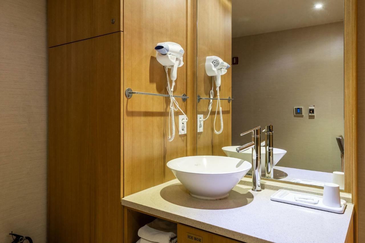 Stellamaris Hotel Wolmido Инчон Экстерьер фото