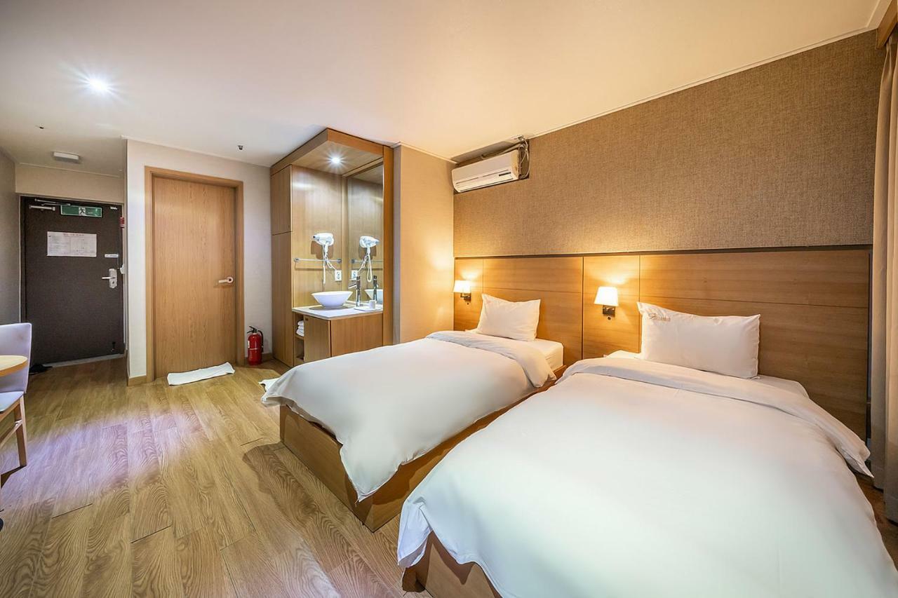 Stellamaris Hotel Wolmido Инчон Экстерьер фото